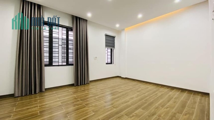 Bán nhà xây mới Thiên Lôi cạnh AEON, diện tích 48m 4 tầng GIÁ 2.98 tỉ cực thoáng