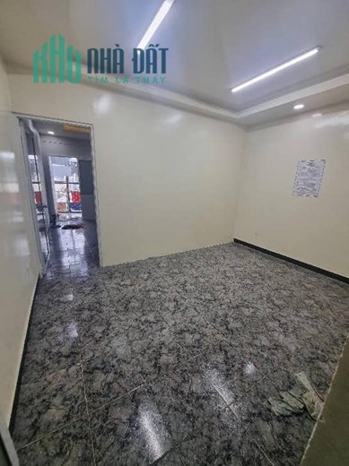 Bán nhà MT Lê Thị Riêng, Phường Bến Thành, Quận 1