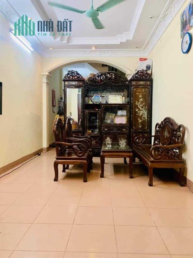 Bán Nhà Ngõ 83 Phố Đào Tấn 57m2 x 4 tầng, 4 phòng ngủ, Chủ nhà tự xây, KCBT chắc chắn lên thêm tầng
