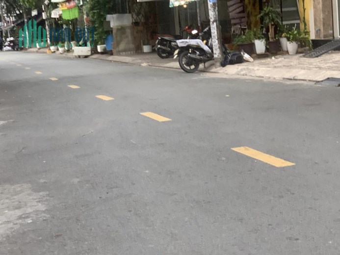 NHÀ LÊ VĂN LƯƠNG, 5X20M, ĐƯỜNG 8M, 2 PHÚT TỚI QUẬN 7, 4.6 TỶ TL