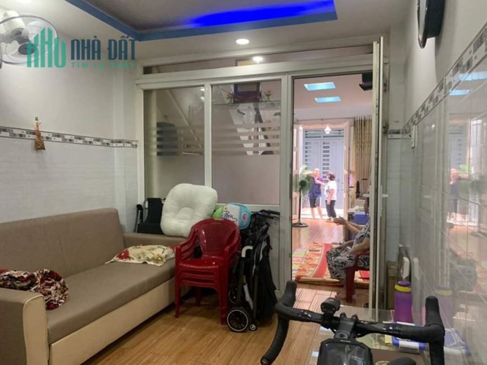 Hiếm Bán Nhà Minh Phụng, Quận 11-  4 tấm HXH Thông - 36m2