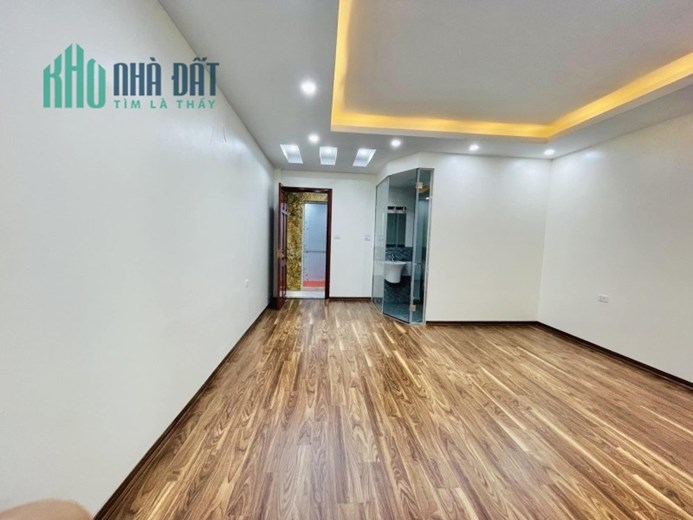 Bán nhà đường  Trần Phú, Hà Đông. 60m2 x 3T. MT 4.5m. GARA Ô TÔ. GẦN PHỐ. HƠN 7 TỶ. 0968084286