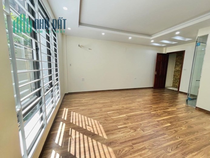 Bán nhà đường  Trần Phú, Hà Đông. 60m2 x 3T. MT 4.5m. GARA Ô TÔ. GẦN PHỐ. HƠN 7 TỶ. 0968084286