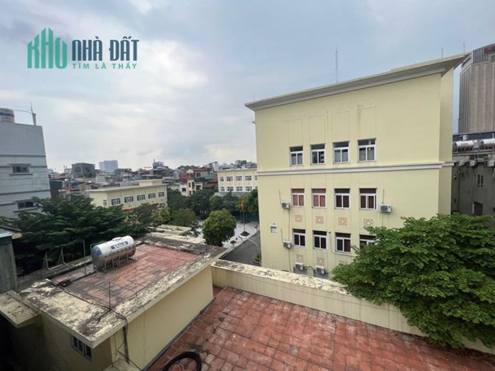 Nhà Bạch Đằng – 37M x 5T – Hàng xóm Quân Đội – Mới Thoáng - Ở Luôn – 4.5 Tỷ