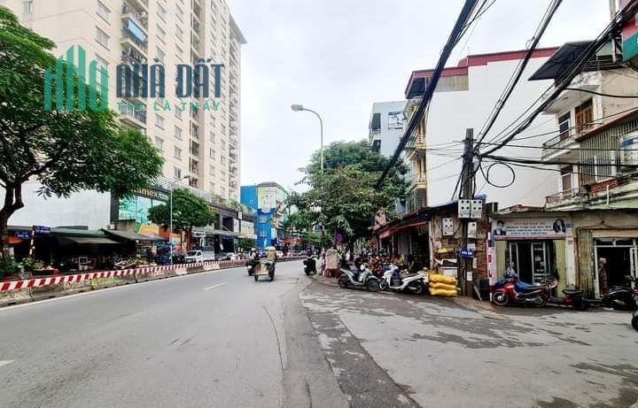 Bán Nhà Ngõ 175 Lạc Long Quân 54m2 x 2 tầng, Chủ nhà  bán đất tặng nhà, khách mua xây 5 tầng ở