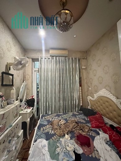 Một Nhà Ra Phố - 25M x 5T – Bạch Đằng – Kinh Doanh – 3.1Tỷ.