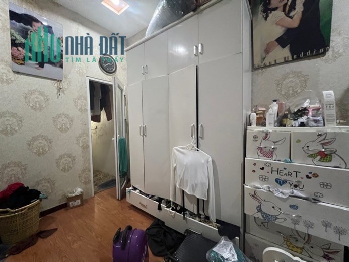 Một Nhà Ra Phố - 25M x 5T – Bạch Đằng – Kinh Doanh – 3.1Tỷ.