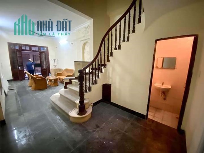 Bán Nhà Phố Đăng Thùy Trâm 67/70m2 x 4 tầng 5 phòng ngủ, ô chờ thang máy, phân lô ô tô đỗ cửa vào