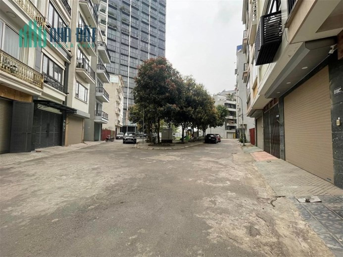 Bán Đất Phố Lạc Long Quận Quận Tây Hồ. 52m Nhỉnh 12 Tỷ. Cam Kết Ảnh Thật Mô Tả Chính Xác. Chủ Muốn