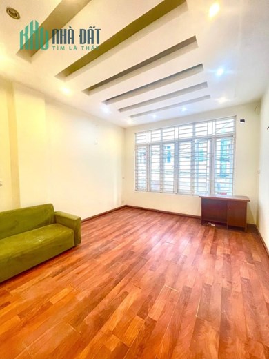 Pháo Đài Láng, Đống Đa 45m, 5T, mt 4,1m, giá 10,8 tỷ