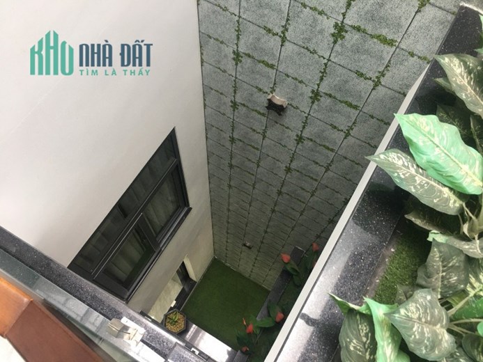 SỞ HỮU NHÀ 3 TẦNG MẶT TIỀN HÒA MINH SÁT BIỂN NHÀ MỚI ĐẸP VÔ CÙNG