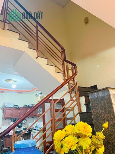 Bán nhà sát MT quận Tân Bình quận Tân Phú 4,5 x17- 2T chỉ 5 tỷ TL CC