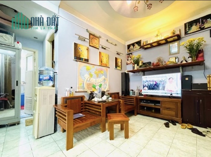 Bán nhà mặt phố đường Chiến Thắng, Hà Đông. Sổ đỏ 35m2- 6 tầng. Giá nhỉnh 7 tỷ (Có thương lượng)