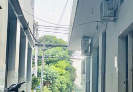 BÁN NHÀ ĐƯỜNG SỐ 4, KDC TÊN LỬA, 40m2, 3 TẦNG, GIÁ CỰC SỐC.

KHU VIP GẦN AEON BÌNH TÂN - SỔ A4 -