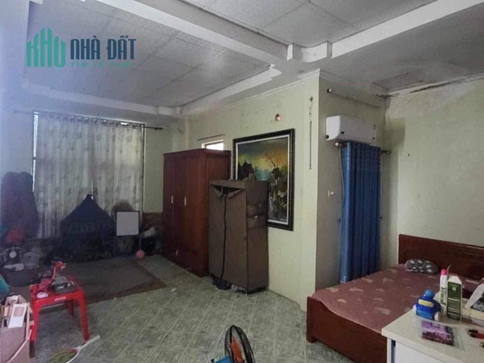 Rẻ nhà ở Ngay Trung tâm Văn điển, Thanh Trì gần hoàng mai 45m, giá 2.4 tỷ