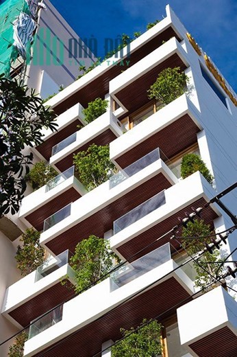 Bán gấp khách sạn 3* khu phố tây, hướng Đông Nam, Trung Tâm TP. Nha Trang giá giảm sâu