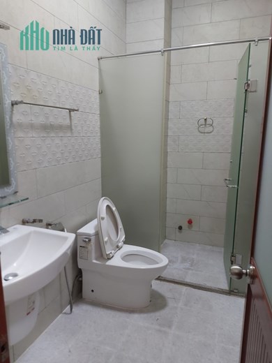 Bán nhà Mặt tiền Đào Duy Từ giao Nguyễn Tri Phương, DT: 4.1x14m, 5 T-5PN, 17.5 tỷ.