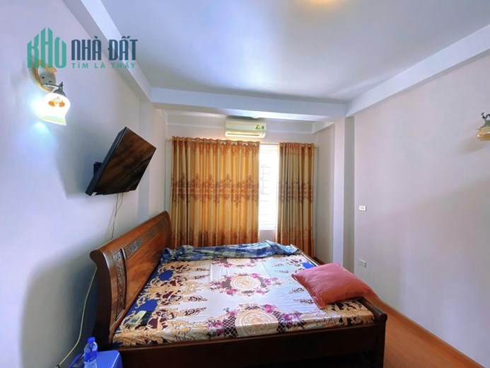 Bán nhà Mễ Trì Thượng, Từ Liêm 42m2, 4tầng Ngõ thông cách Ô tô tránh 1nhà