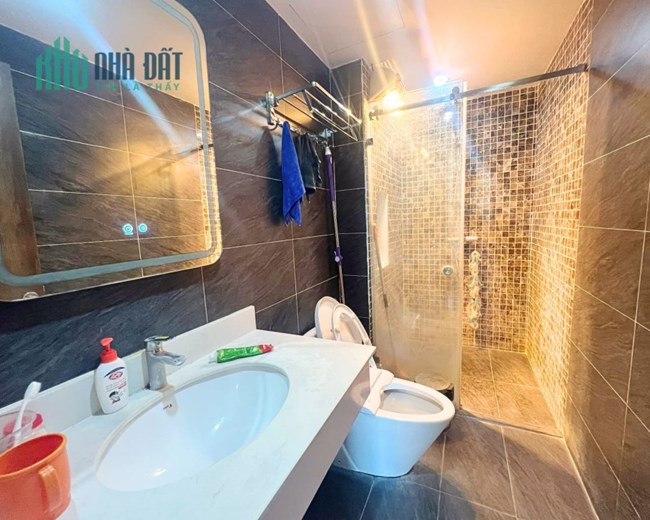 Bán Nhà Đẹp Khu Cán bộ Công chức ngõ 34 Hoàng Cầu, Đống Đa, 49m2 - 7 tỷ 300 triệu