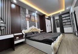 Giảm giá chào căn nhà Phố cổ Hàng Bạc giá 12.9 tỷ, 40mx4 tầng, MT 5m.