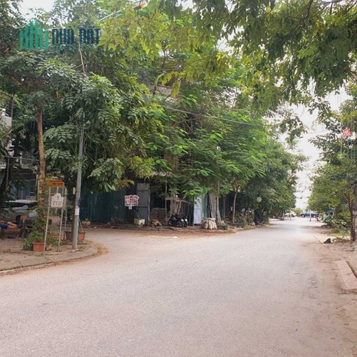 3 MẶT THOÁNG - VIEW TRƯỜNG HỌC - PHÂN LÔ VỈA HÈ - KINH DOANH ĐỈNH - VỊ TRÍ HIẾM HOI - THANG MÁY