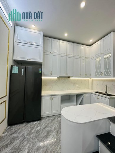 Bán nhà phố Trương Định, 35m x 5, ngõ 3 gác đỗ cổng ,giá 3 Tỷ700