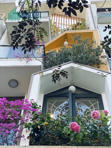 Bán nhà mặt tiền Bùi Tá Hán, Q2, sổ vuông, 4x20m, 17 tỷ, con đường sầm uất