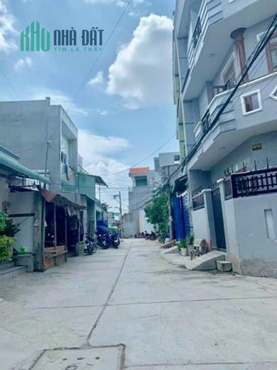 Bán đất đường Tỉnh Lộ 10 Bình Tân 4x22 full thổ hẻm 8m gần chợ Hồ Văn Long xây dựng tự do.