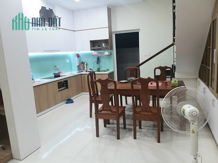 NHÀ PHỐ KHANG ĐIỀN - 75M2 - 3 TẦNG - NỘI THẤT ĐẸP - GIÁ 7 TỶ TL LỘC