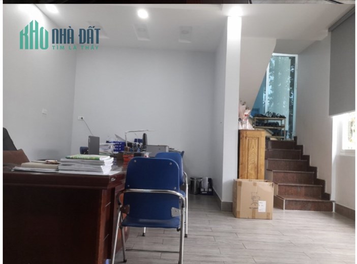 Bán CHDV 3 Tầng 24 phòng, thu nhập 100tr/tháng, P .Linh Chiểu Tp Thủ Đức