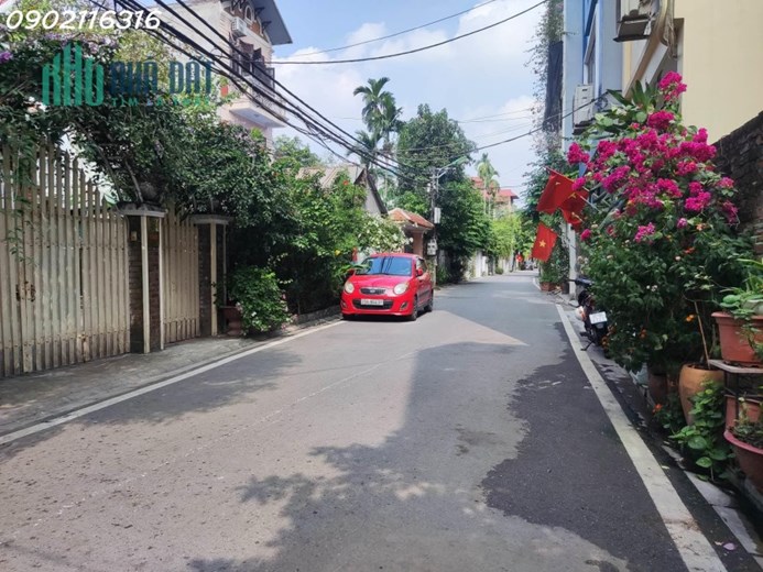 Bán nhà phố Tư Đình, gần Cổ Linh, phân khu quân đội, 75m2 giá nhỉnh 8 tỷ