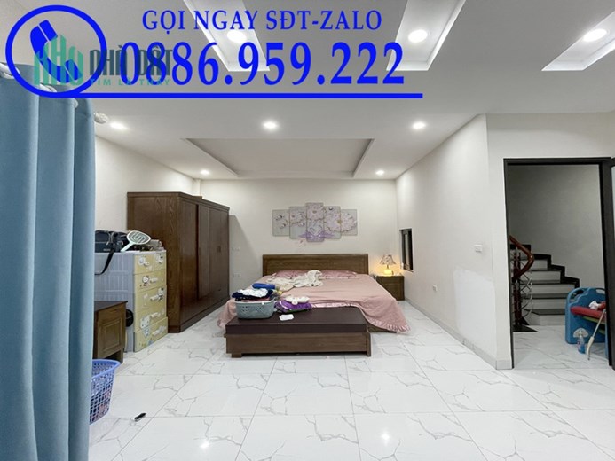 Bán nhà dân xây Vân Canh diện tích 38m x4 tầng 4PN full nội thất 2.79 tỷ có thương lượng