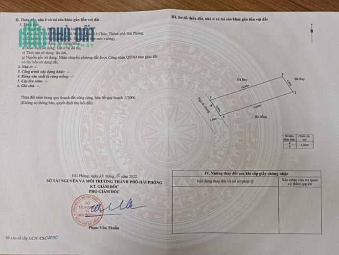 Bán đất mặt ngõ to Khúc Thừa Dụ, diện tích 64m GIÁ 2.37 tỉ ô.tô 7 chỗ đỗ cửa