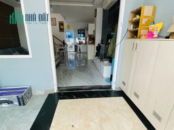 CHO THUÊ NHÀ NGUYÊN CĂN KHU KHANG ĐIỀN, QUẬN 9, FULL NỘI THẤT, 3 TẦNG, 3PN, GIÁ 12.5TR.THÁNG
