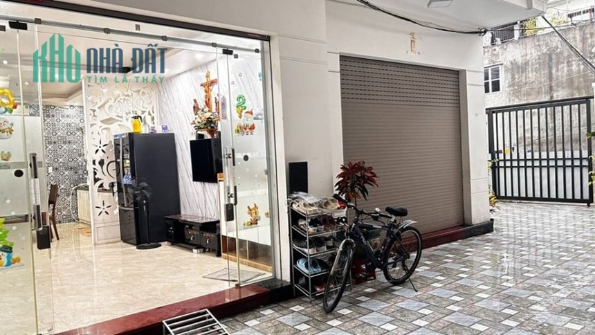 Bán nhà Thiên Lôi, 60m 4 tầng GIÁ 3.4 tỉ full nội thất, đang cho thuê lâu dài