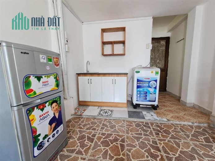 chdv 25m2 Nguyễn Văn Thủ ban công nội thất máy giặt riêng.