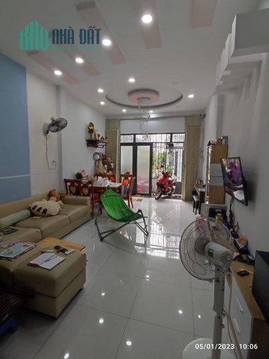 Tân Kỳ Tân Quý- Tân Sơn Nhì-Tân Phú HẺM THÔNG - SỔ VUÔNG VỨC-48m2- 3T – 4 .35 Tỷ