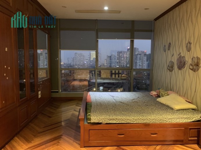 Bán căn hộ 3 ngủ, DT 101,3m2 tại Toà Eurowindow 27 Trần Duy Hưng - Hơn 5 Tỷ