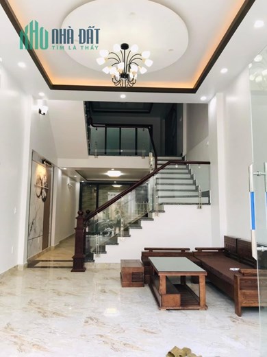 Bán nhà độc lập 4 tầng diện tích 60 M oto tận nhà Ngày chợ Lũng Đằng Hải Hải An