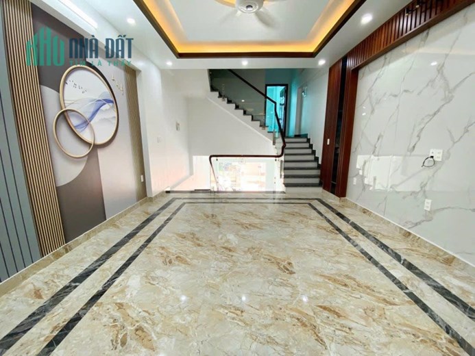 Bán nhà độc lập 4 tầng diện tích 60 M oto tận nhà Ngày chợ Lũng Đằng Hải Hải An