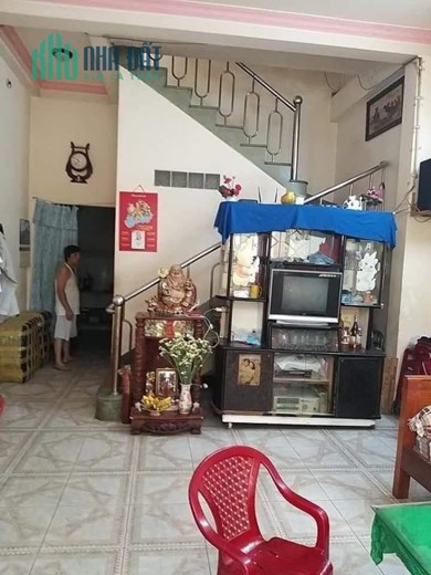 Gần Bàu Cát Bán nhà To 52m2 Kế Mặt tiền Tân Bình,  giá chỉ 4 tỷ xíu