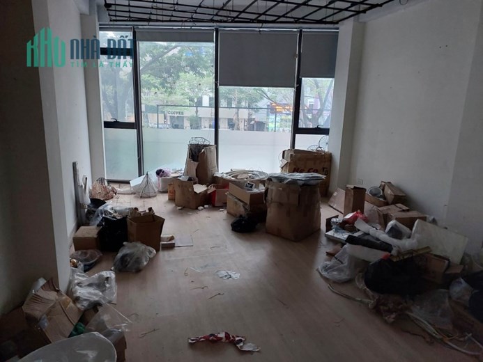 Cho thuê nhà Võ Chí Công 50m2, 7T, thang máy, ô tô, KD, Vp, 36 tr, Cầu Giấy.