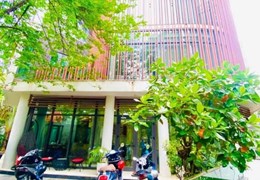 ĐẸP, Ở ĐẲNG CẤP biệt thự sân vườn KĐT Dịch Vọng Cầu Giấy, full nội thất, 268m5t có hầm 76 tỷ