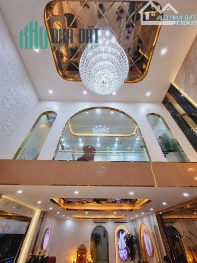 Siêu Hiếm, Mặt Phố Tô Hiệu, View Công Viên Nghĩa Đô, Kinh Doanh, 7 Tầng Thang Máy, 45m2