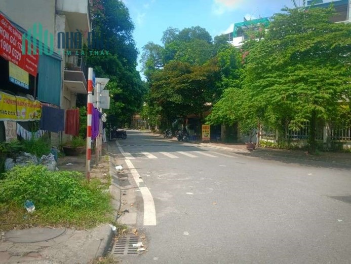 Bán đất Hoàng Như Tiếp, Bồ Đề, vị trí trung tâm, oto tránh thoáng 86m, mặt tiền: 5m, 17 tỷ