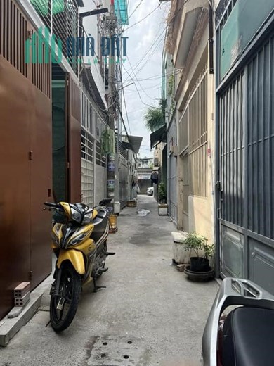Bán nhà 35m2 Hoàng Bật Đạt, Tân Bình, 2 tỷ 9, nở hậu, hoàn công đủ