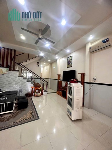 Chính chủ bán nhà riêng ,1 Tr1L Đường 102-Lã Xuân Oai-Phường tNP A quận 9,Lh 0966943807