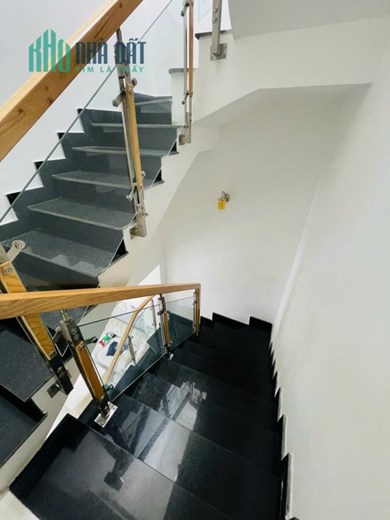 Bán Gấp Nhà Phú Thọ Hoà Tân Phú 50m2,HXH sát nhà 3 Tầng 4 tỷ 180