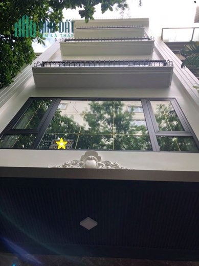 Xuân La chỉ 4.3 tỷ xách vali đến ở ngay nhà đẹp.