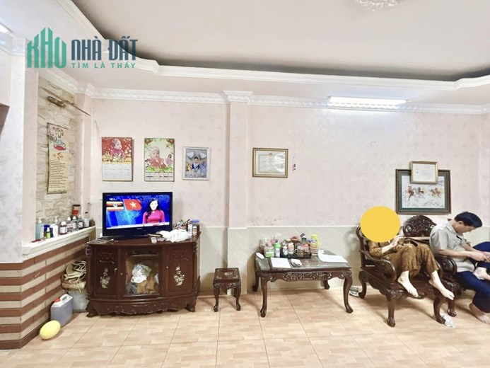 bán nhà ngõ 29 Dịch Vọng - thông ra công viên Cầu Giấy - 39m2, giá chỉ 3,3 tỷ